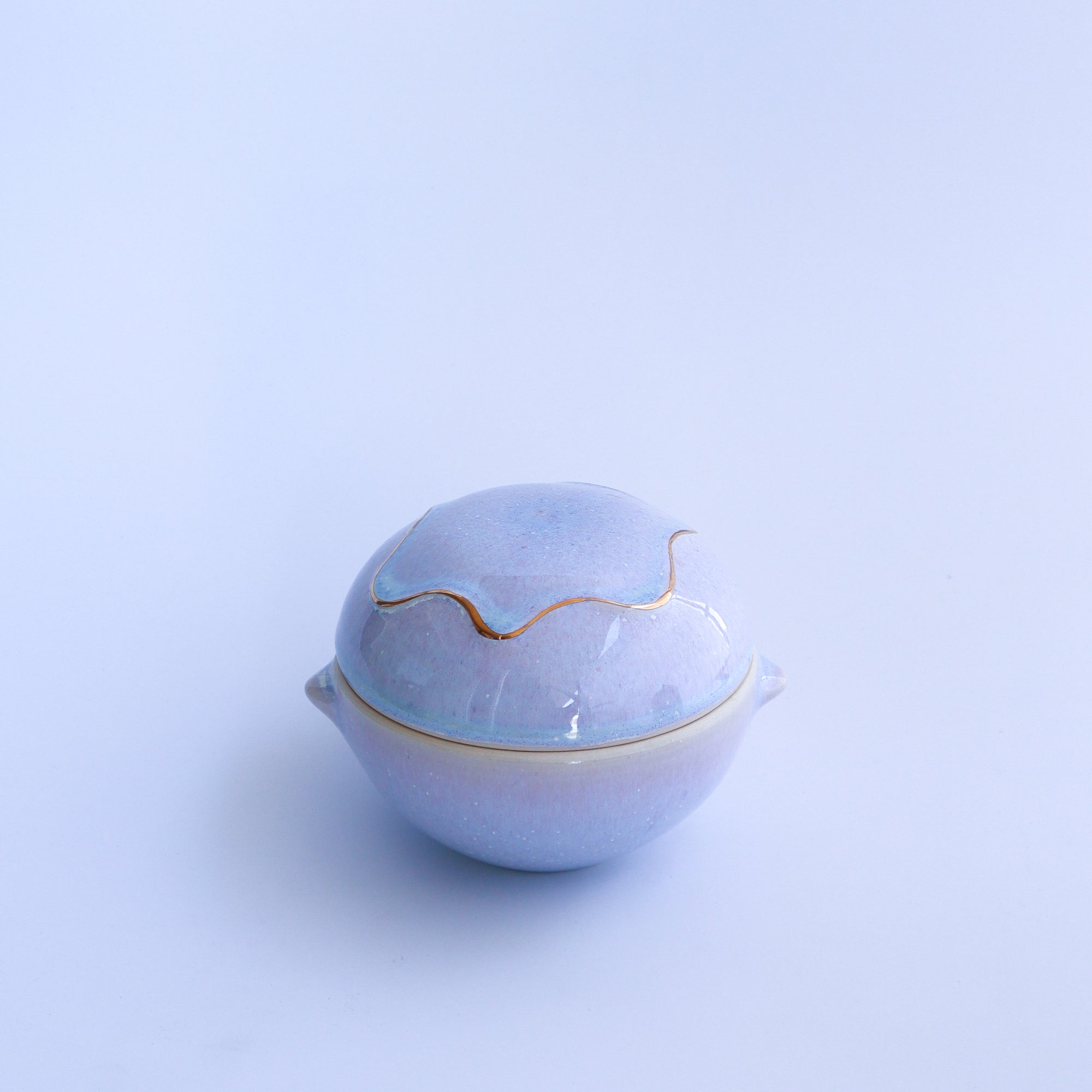 'we see the same moon' - lidded jar