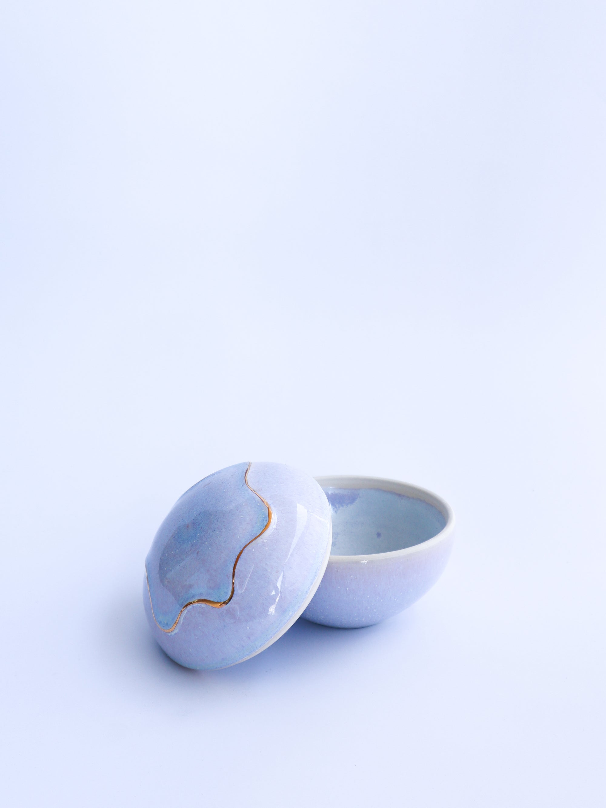 'we see the same moon' - lidded jar