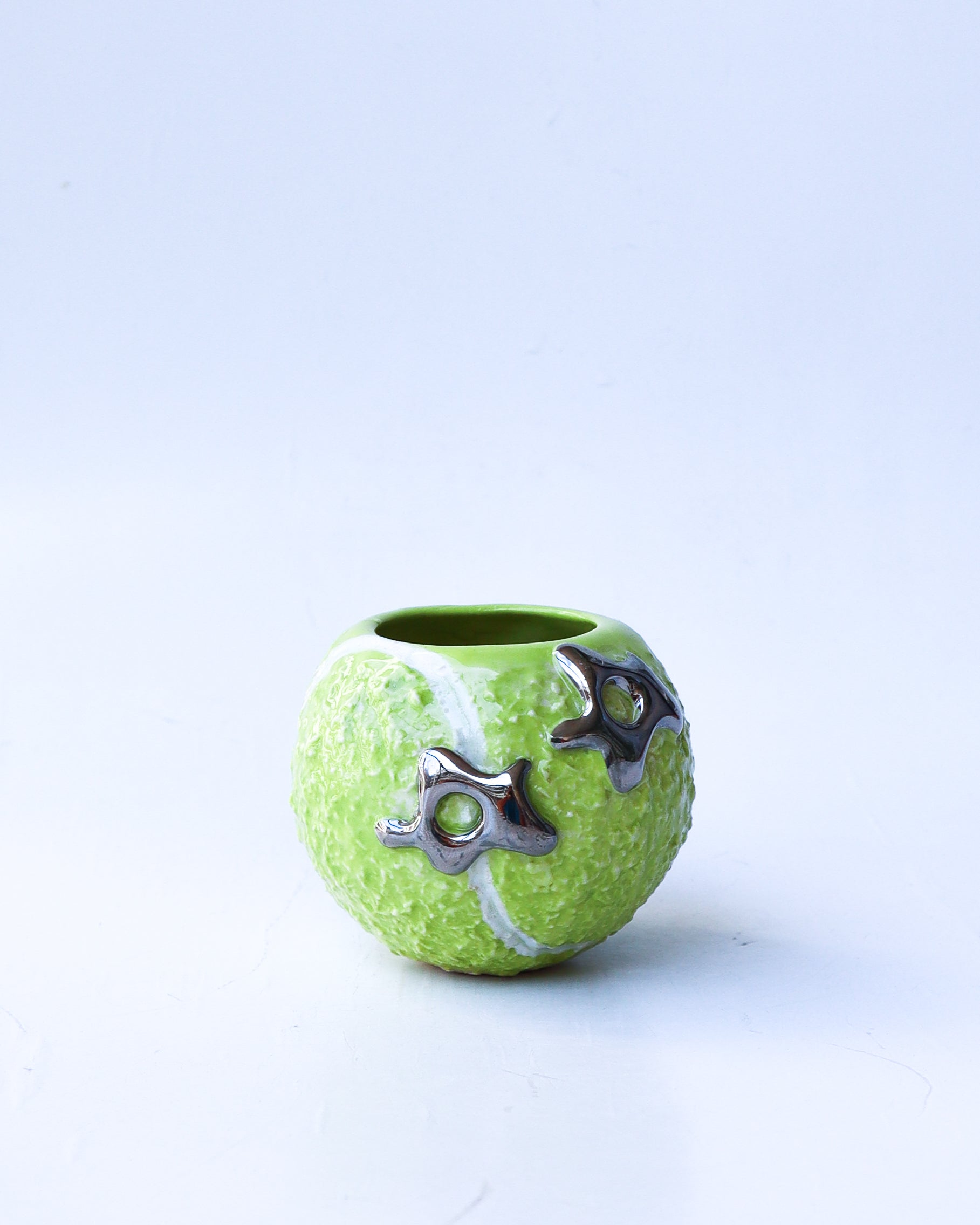 'kirby' chrome tennis ball cup