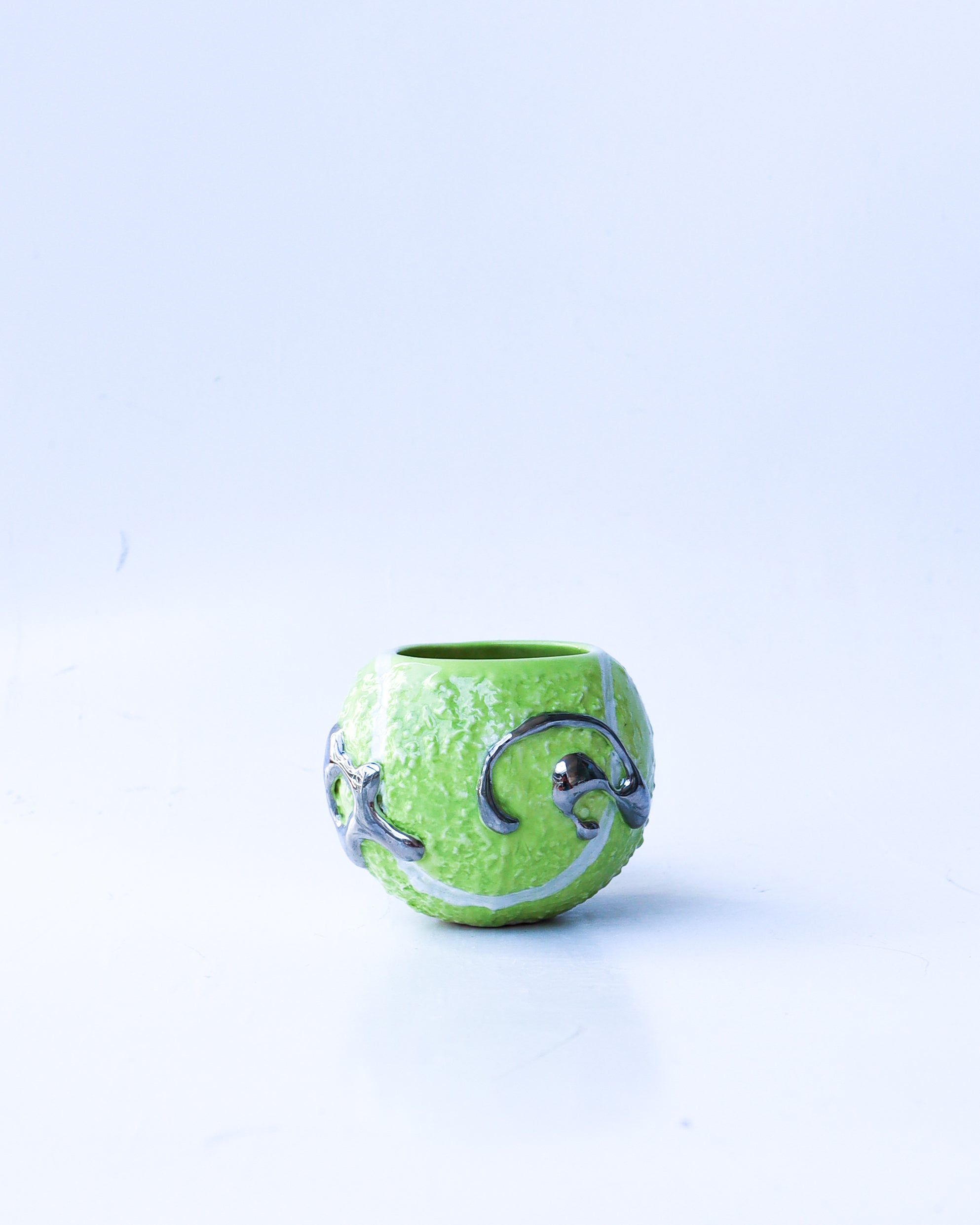 'osaka' chrome tennis ball cup