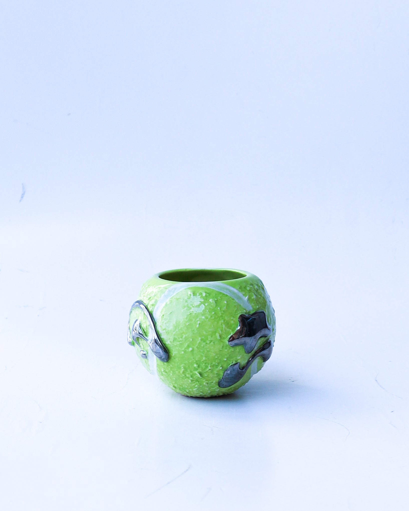 'osaka' chrome tennis ball cup