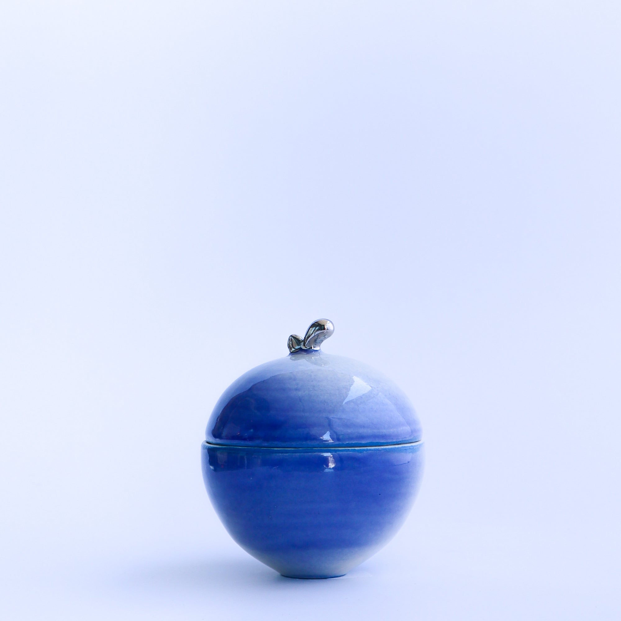 beluga - chrome apple jar